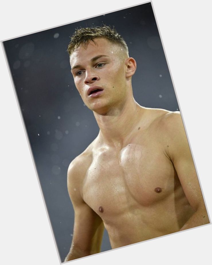 Joshua Kimmich Athletic body,  blonde hair & hairstyles