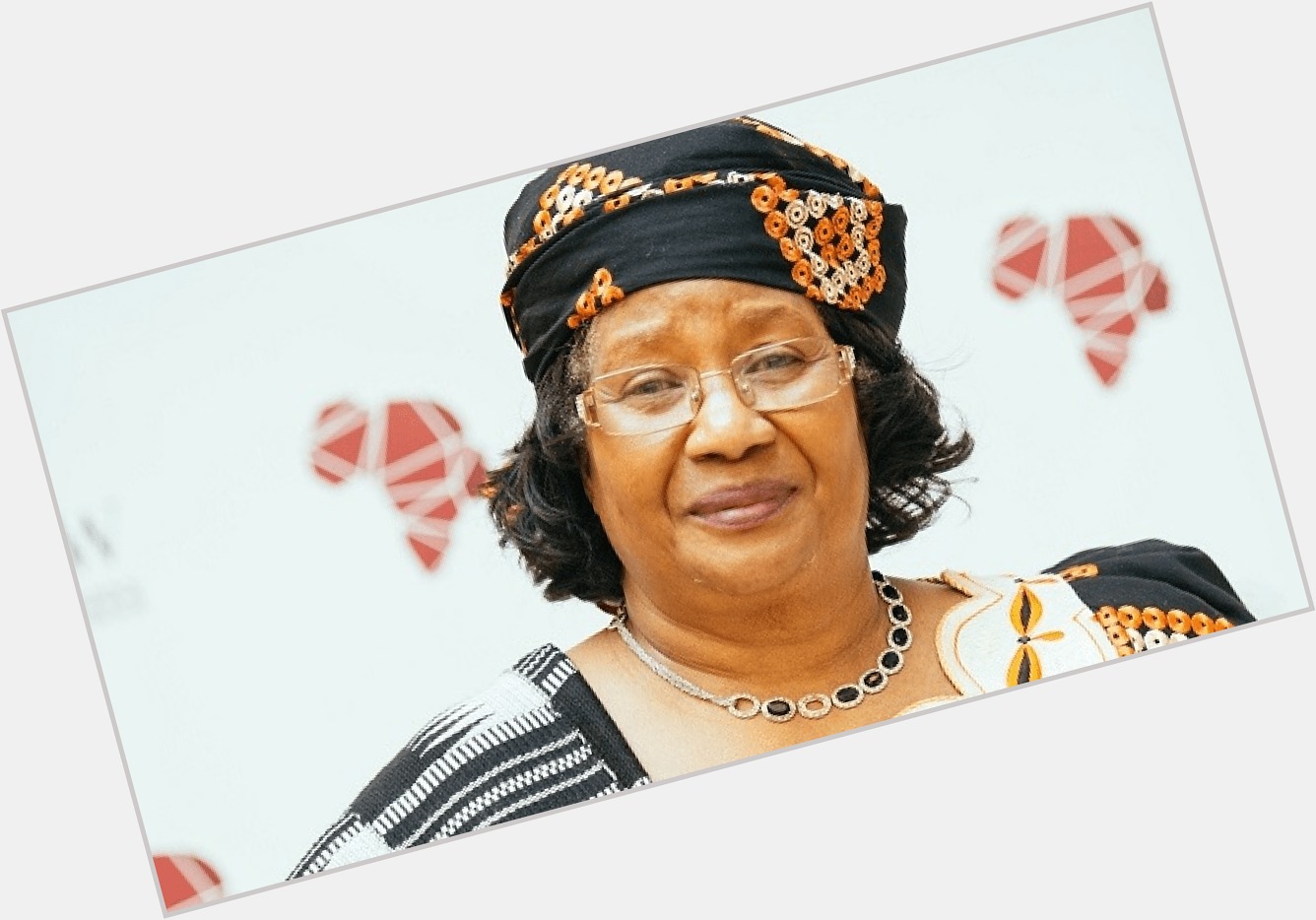 Joyce Banda full body 4