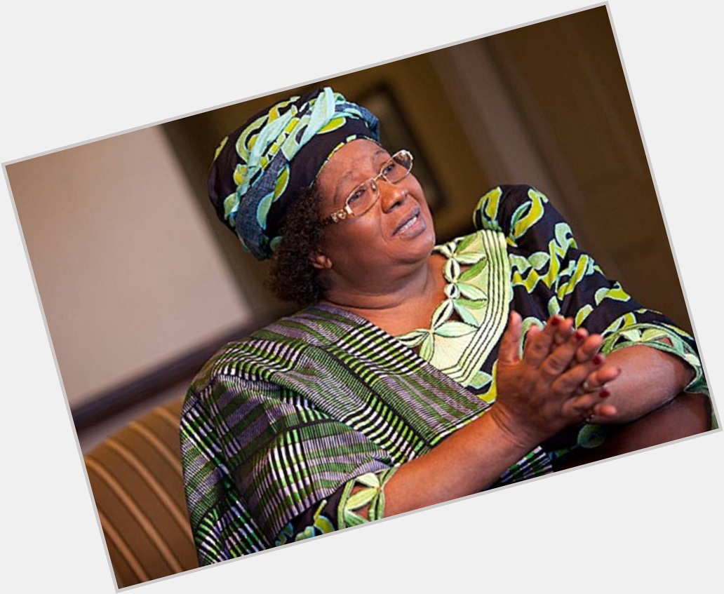 Joyce Banda sexy 5