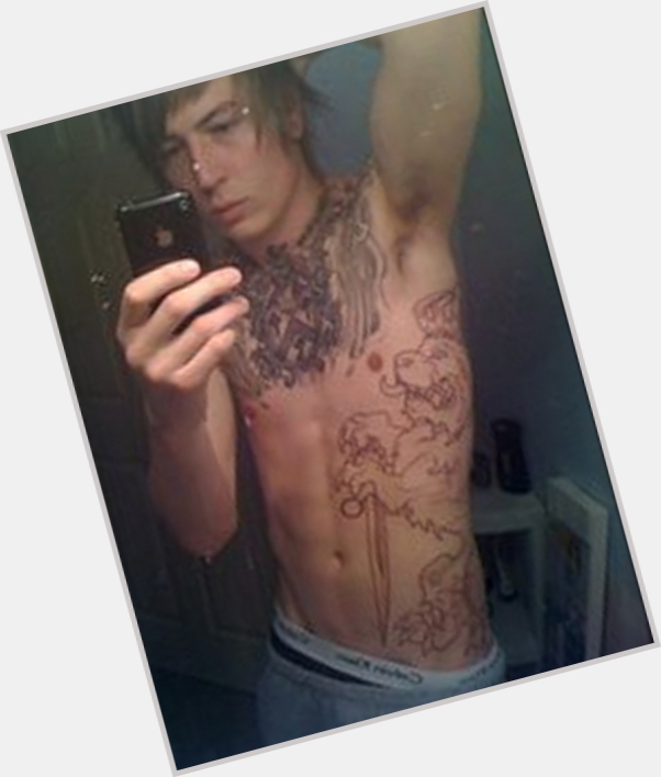 James Cassells Athletic body,  light brown hair & hairstyles