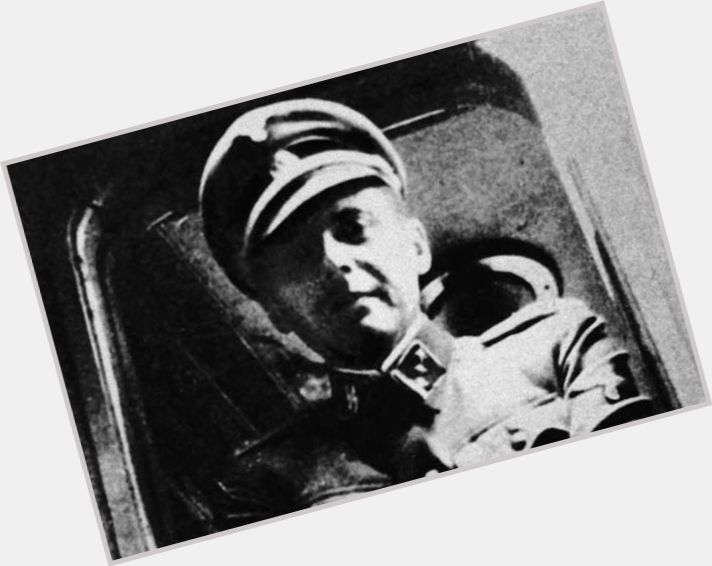 Josef Mengele Average body,  grey hair & hairstyles