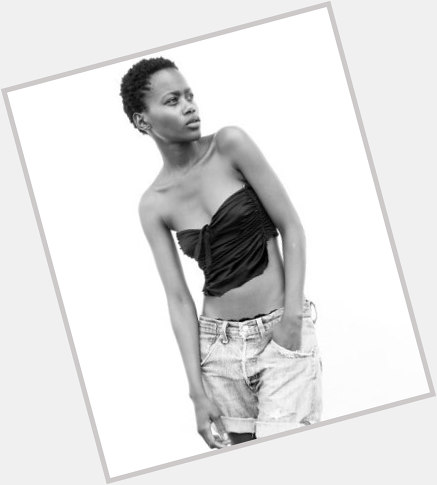 Kaone Kario Slim body,  black hair & hairstyles