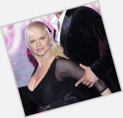 Katarzyna Figura full body 4