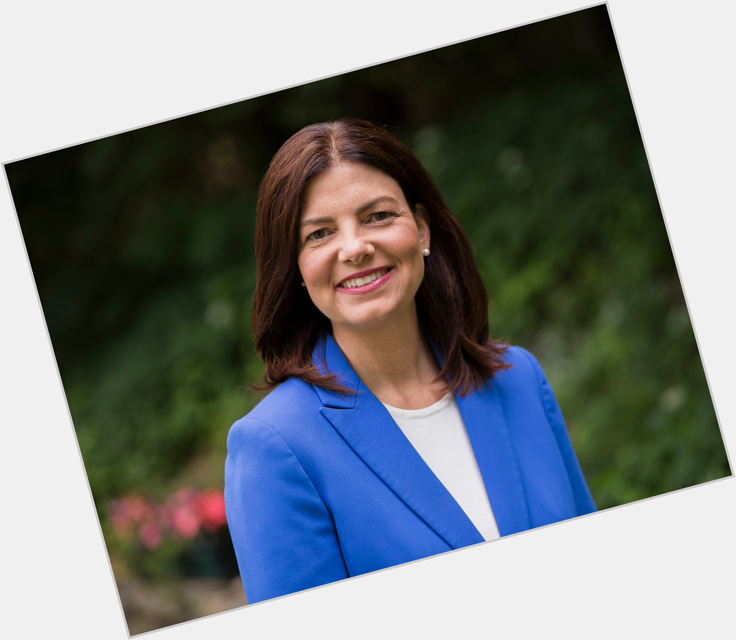 Kelly Ayotte new pic 1