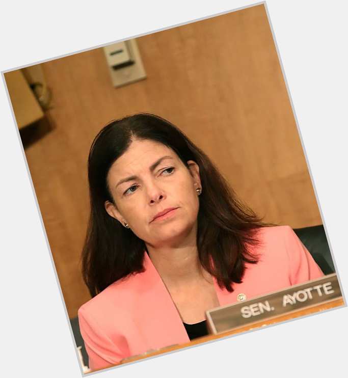 Kelly Ayotte sexy 7