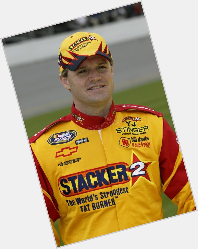 Kenny Wallace Athletic body,  light brown hair & hairstyles