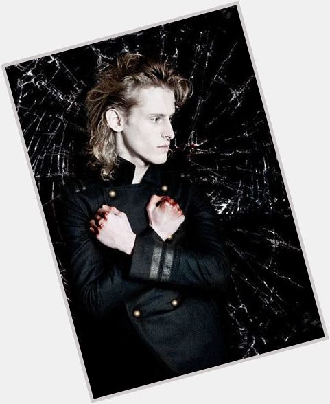 Kevin Grimes Slim body,  blonde hair & hairstyles