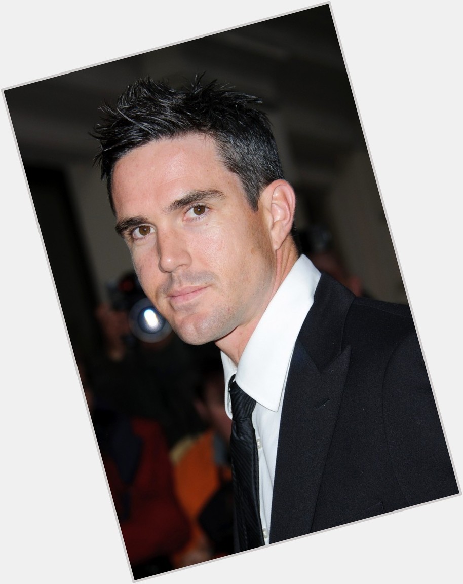 Kevin Pietersen dating 2