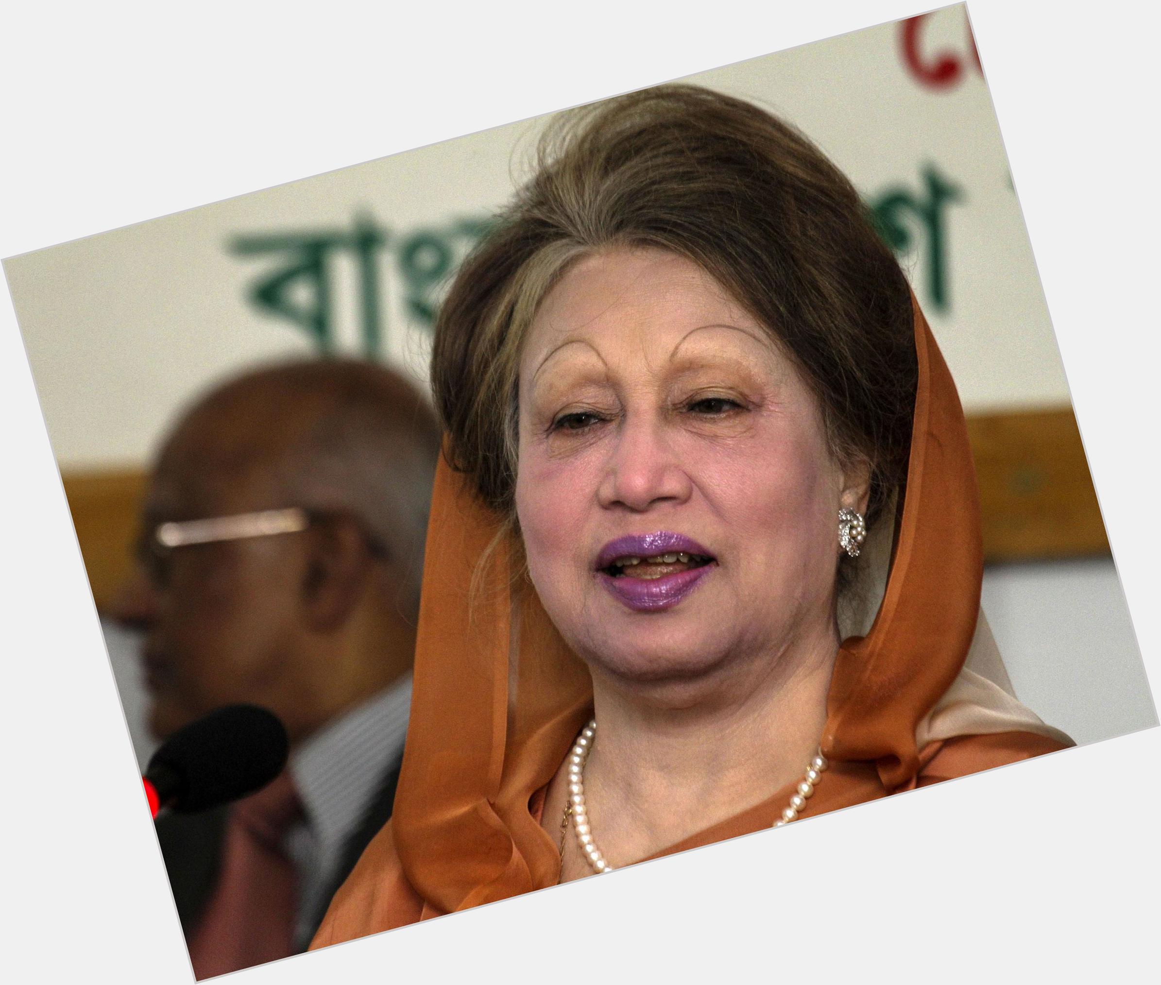 Khaleda Zia hairstyle 8