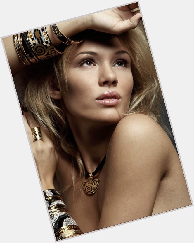 Kim Rebecca Lekse Slim body,  blonde hair & hairstyles