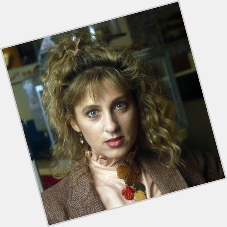 Kimmy Robertson dating 9