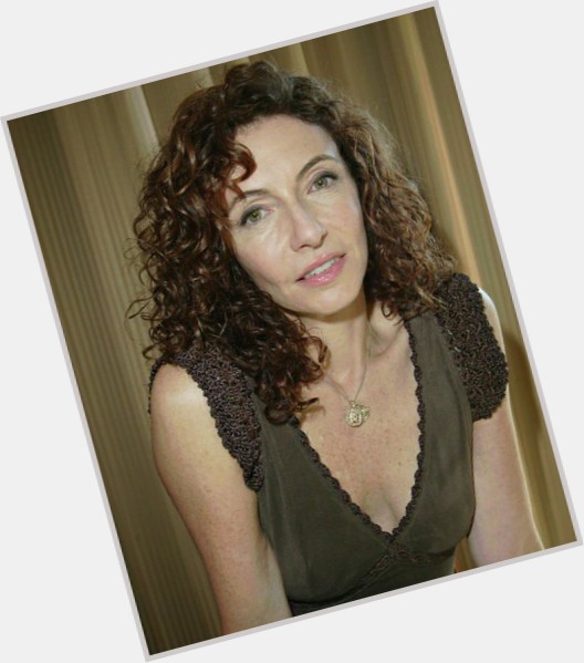Laura Harrington Slim body,  grey hair & hairstyles