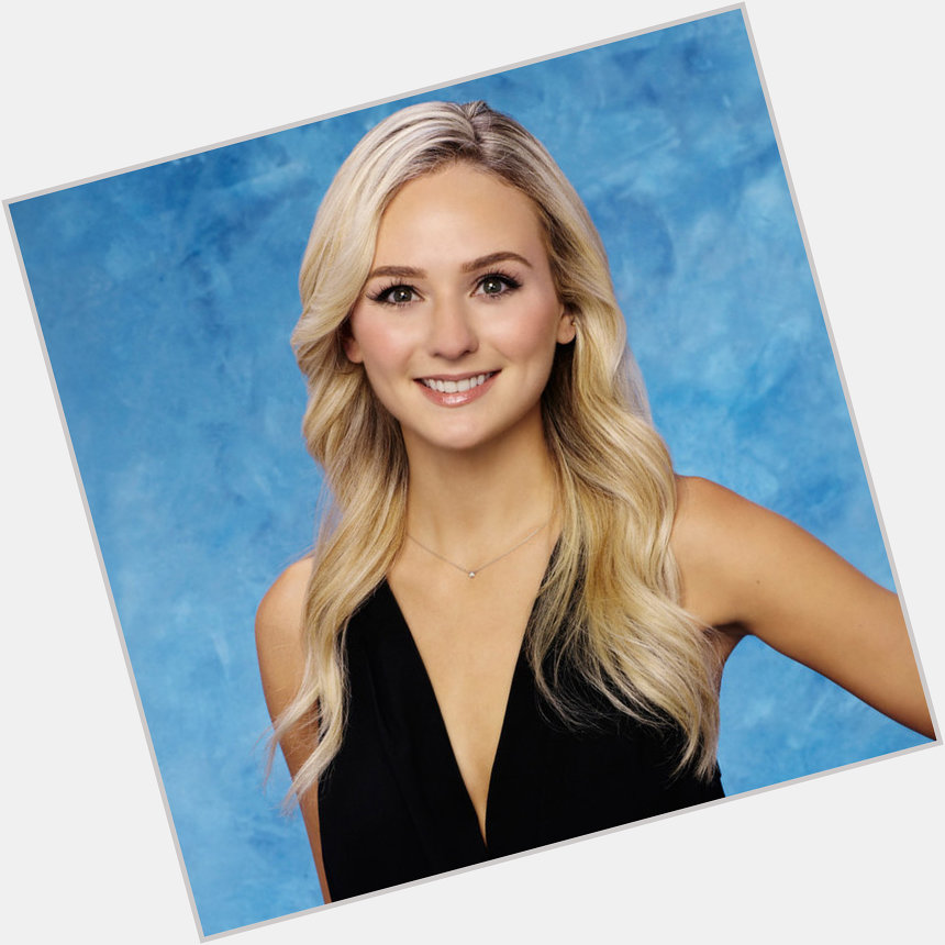 Lauren Bushnell Voluptuous body,  blonde hair & hairstyles