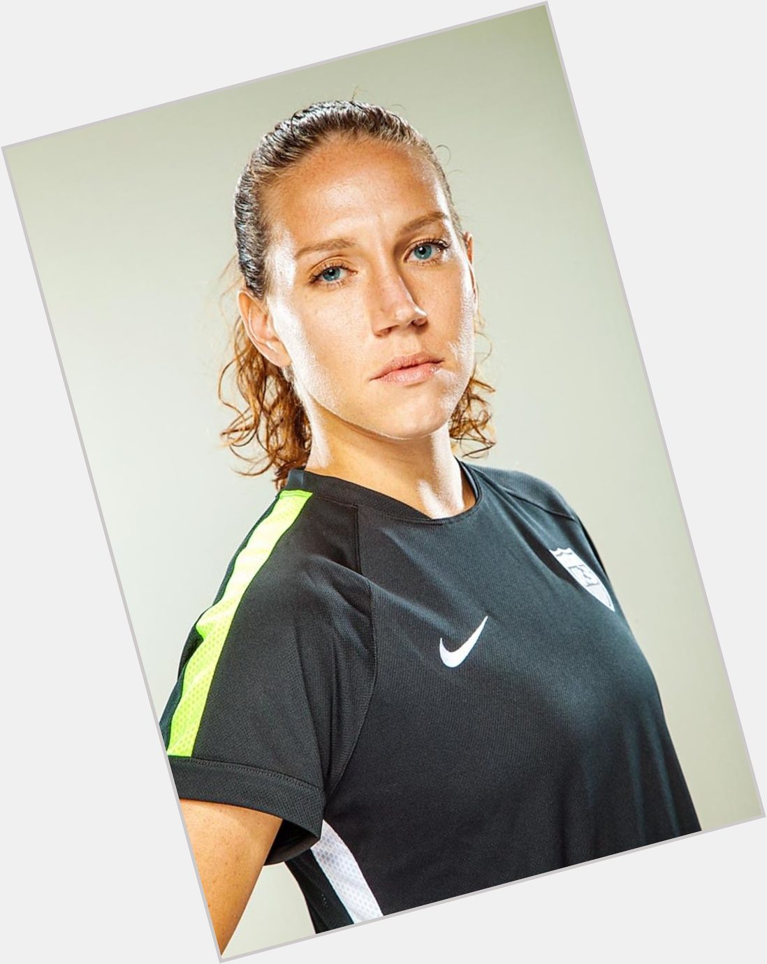 Lauren Holiday hairstyle 5