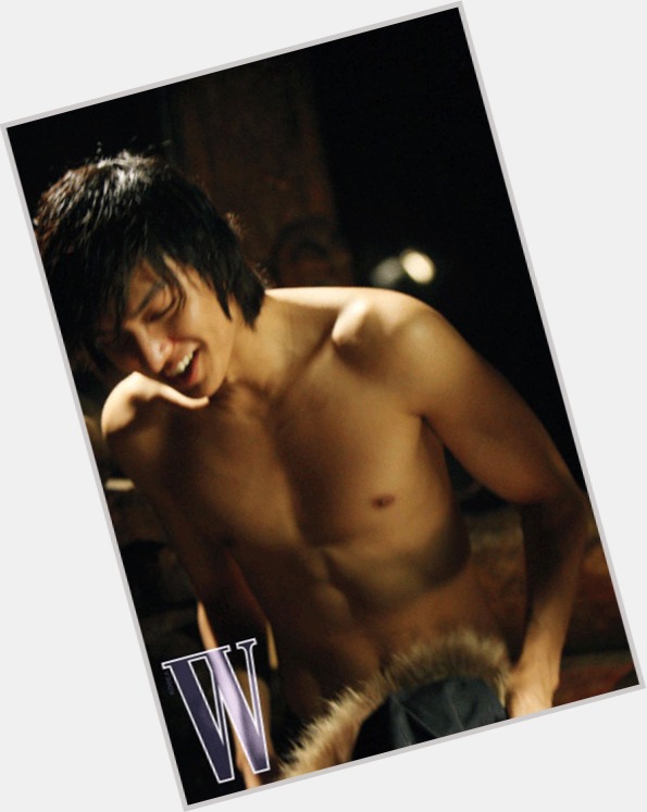 Lee Min Ho sexy 3