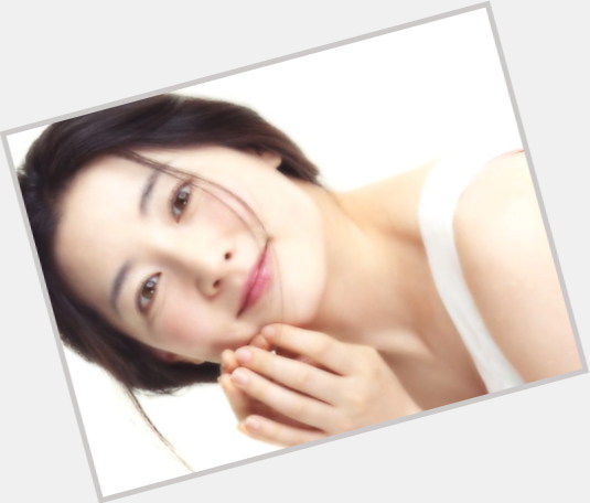 Lee Young Ae dating 9