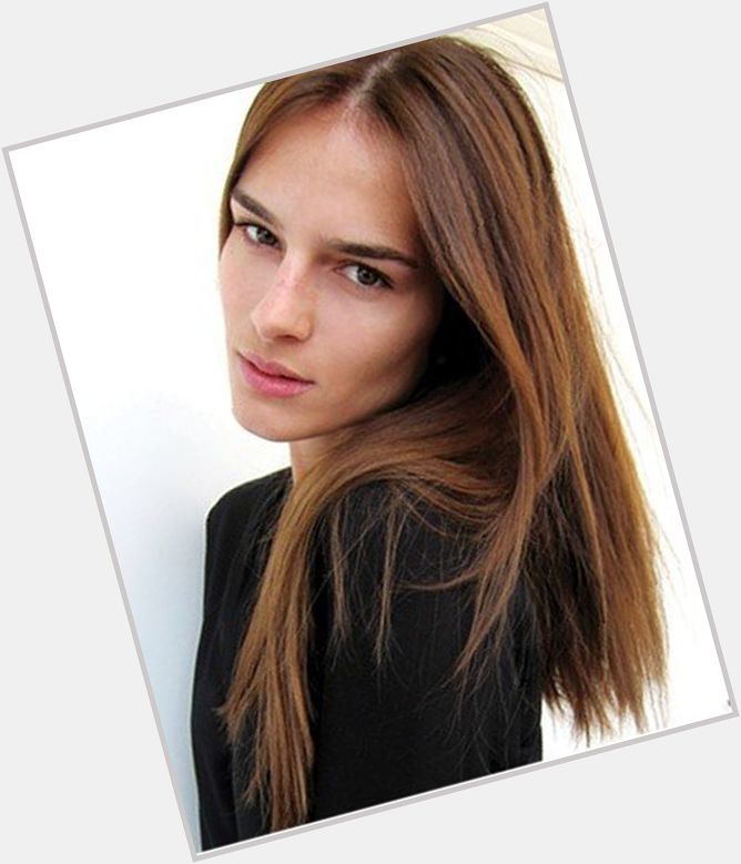 Liliane Ferrarezi Slim body,  dark brown hair & hairstyles