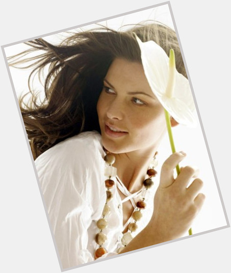 Lina Kavalinunaite Slim body,  light brown hair & hairstyles