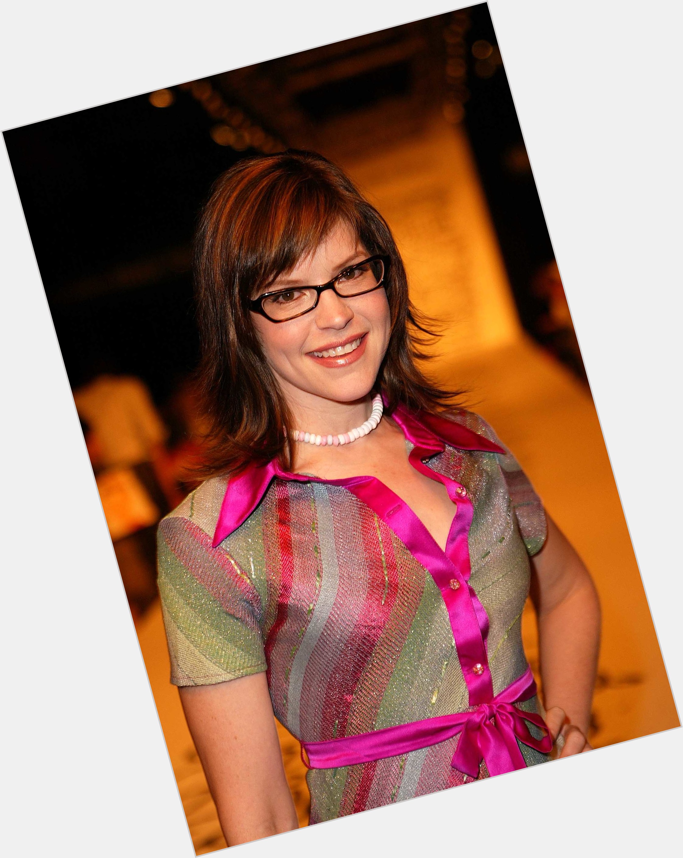 Lisa Anne Loeb hairstyle 4