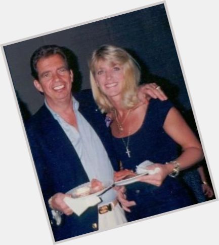 Lori Krebs Slim body,  blonde hair & hairstyles