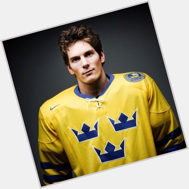 Loui Eriksson dating 2