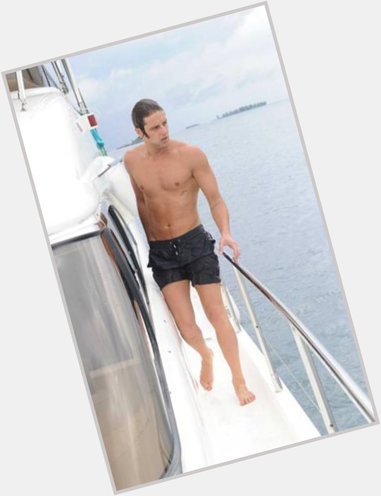 Luca Dirisio shirtless bikini