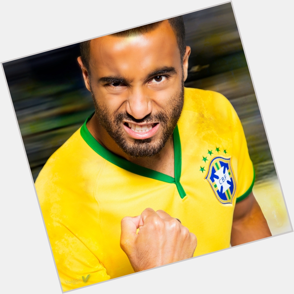 Lucas Rodrigues Moura Da Silva Athletic body,  black hair & hairstyles