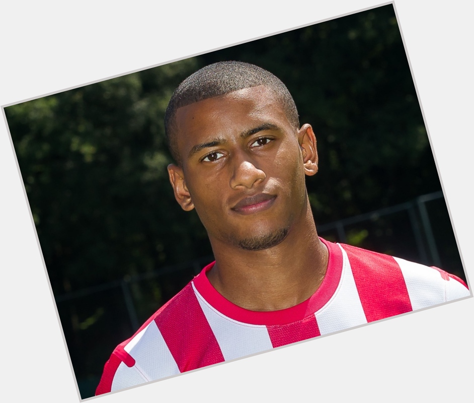 Luciano Narsingh Athletic body,  black hair & hairstyles