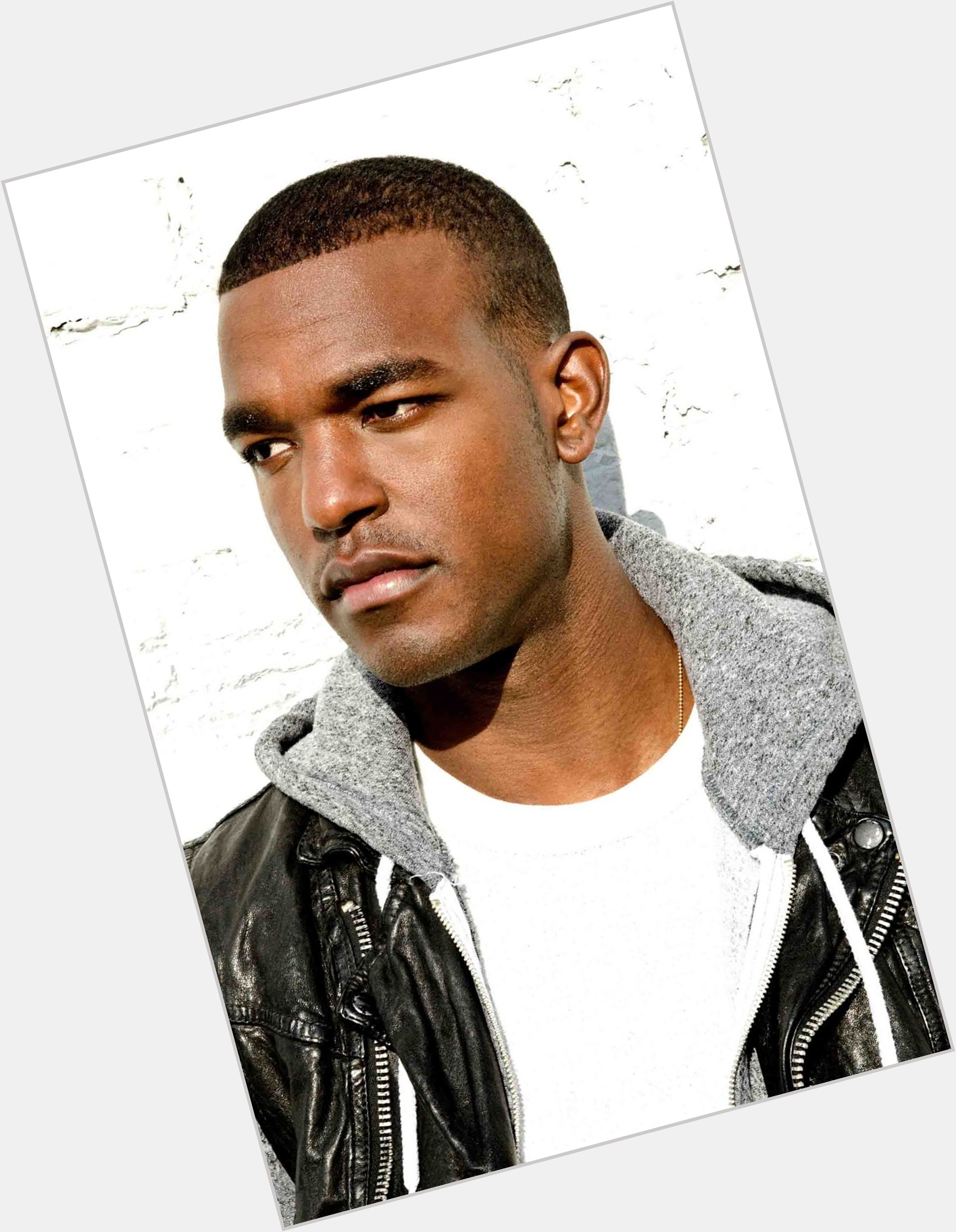 Luke James Boyd picture 1
