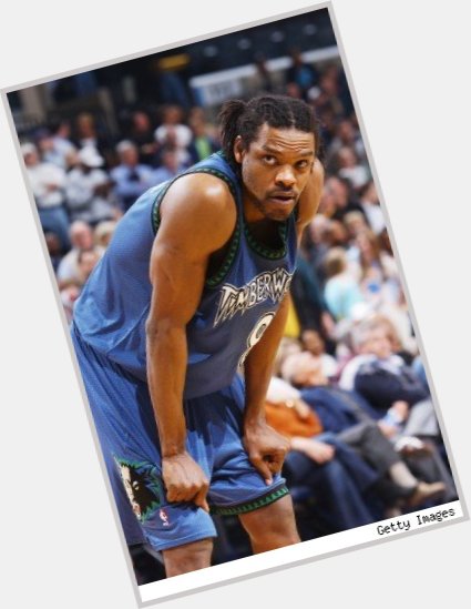 latrell sprewell shoes 2