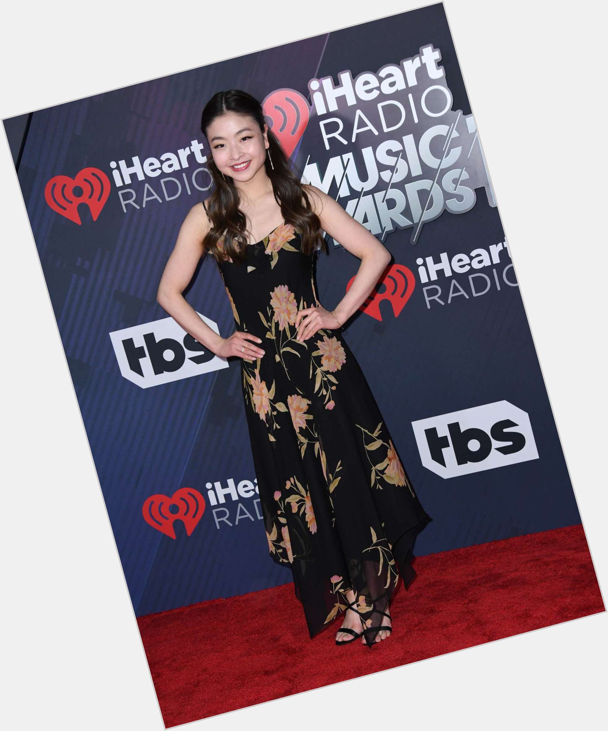 Maia Shibutani full body 8