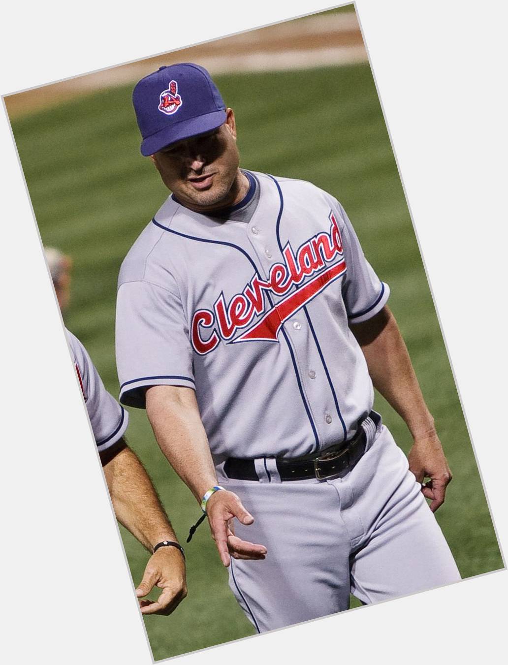 Manny Acta sexy 3