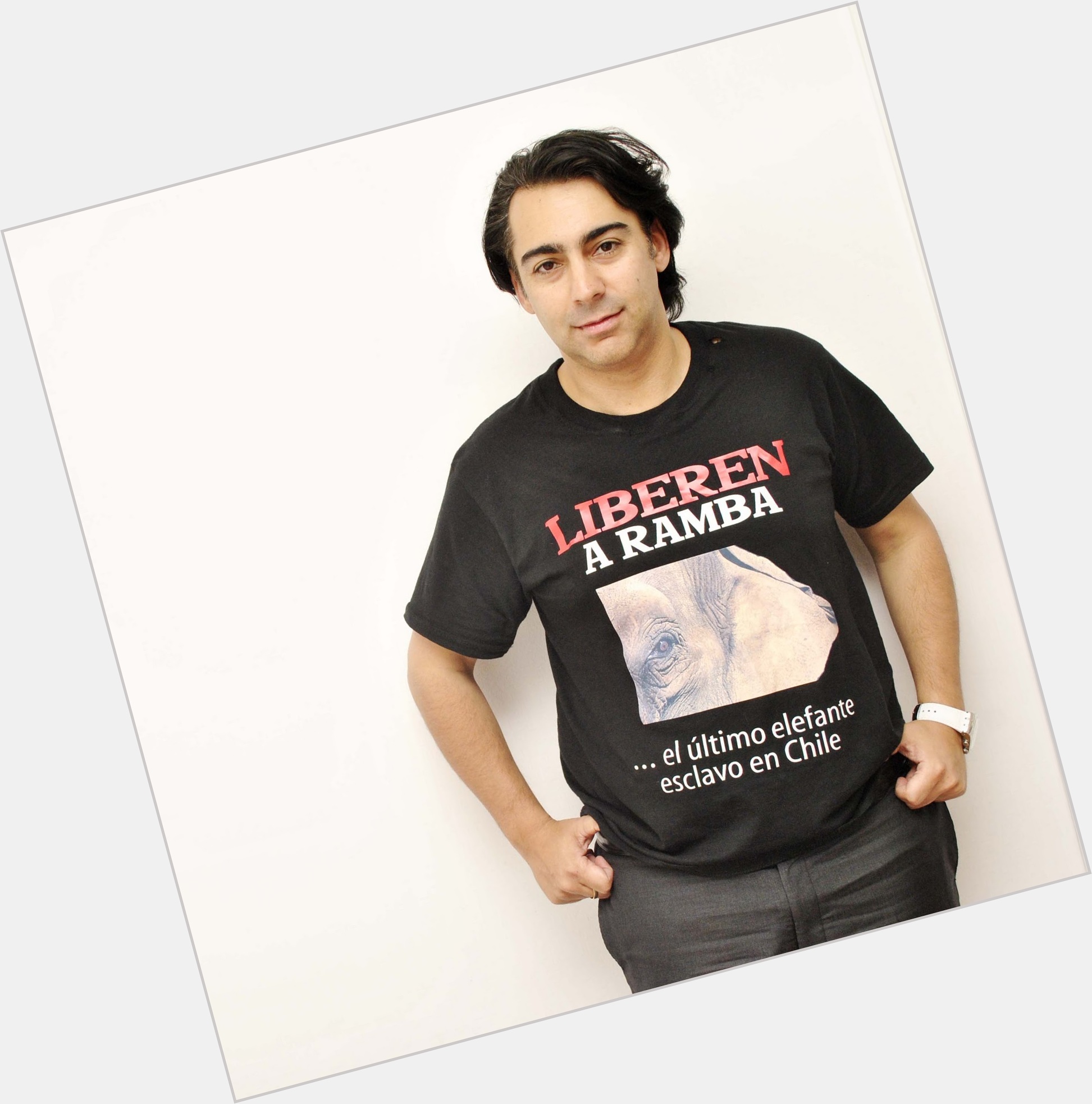 Marco Enriquez Ominami Average body,  black hair & hairstyles