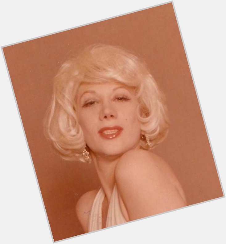 Marilyn Michaels hairstyle 6