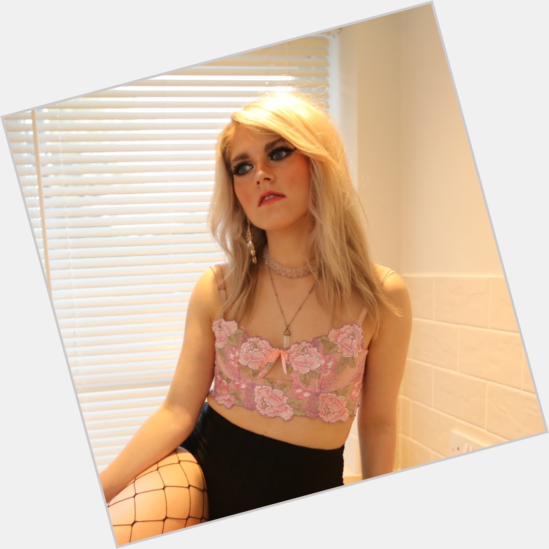 Marina Joyce new pic 5