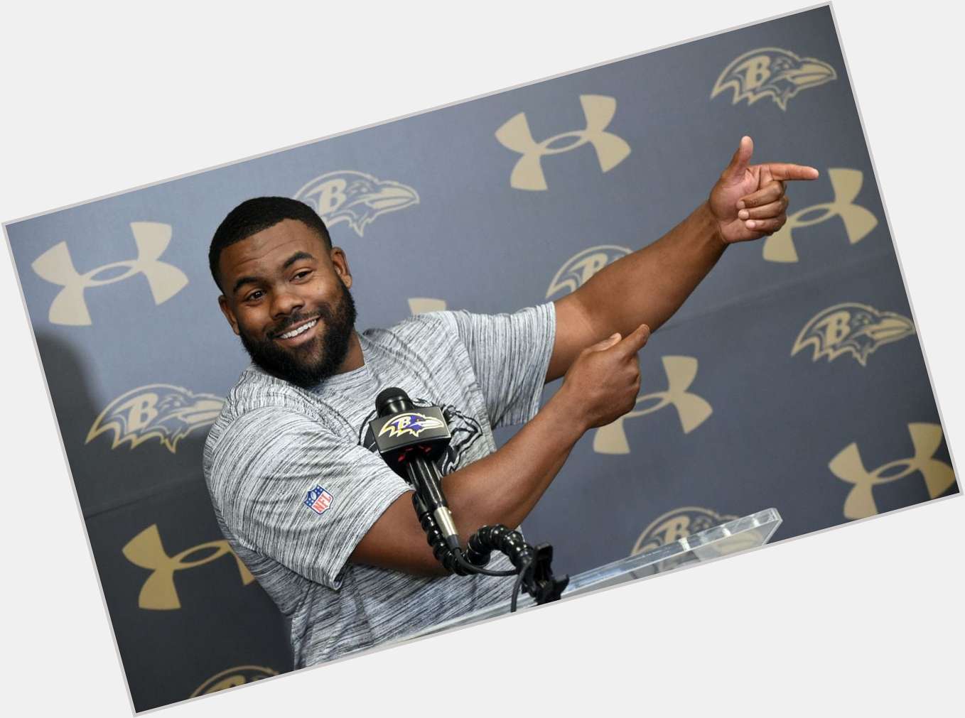 Mark Ingram Jr  sexy 3