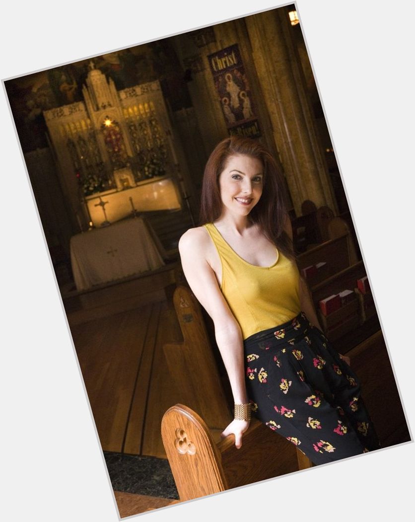 Marla Mindelle Average body,  dyed red hair & hairstyles