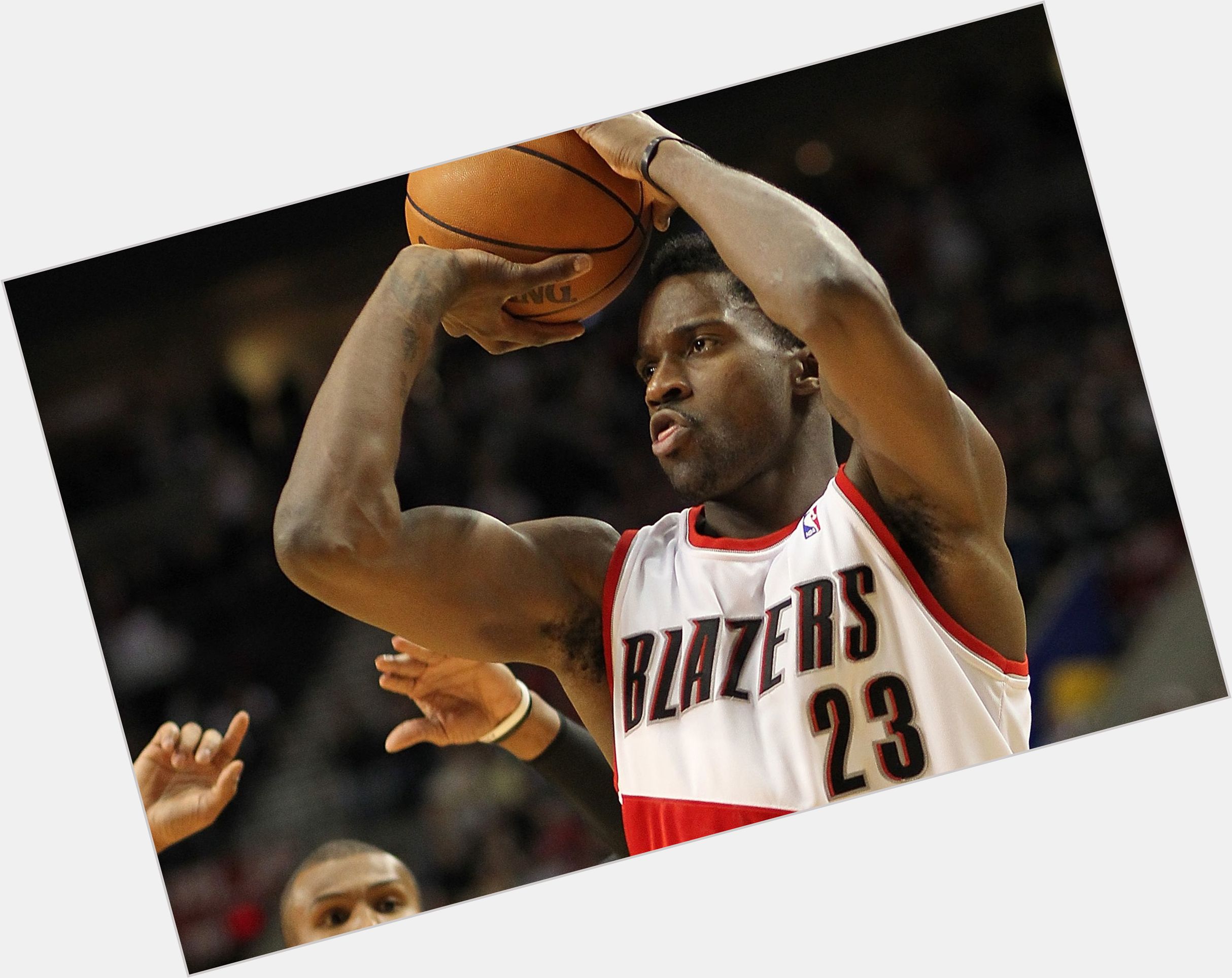 Martell Webster body 3