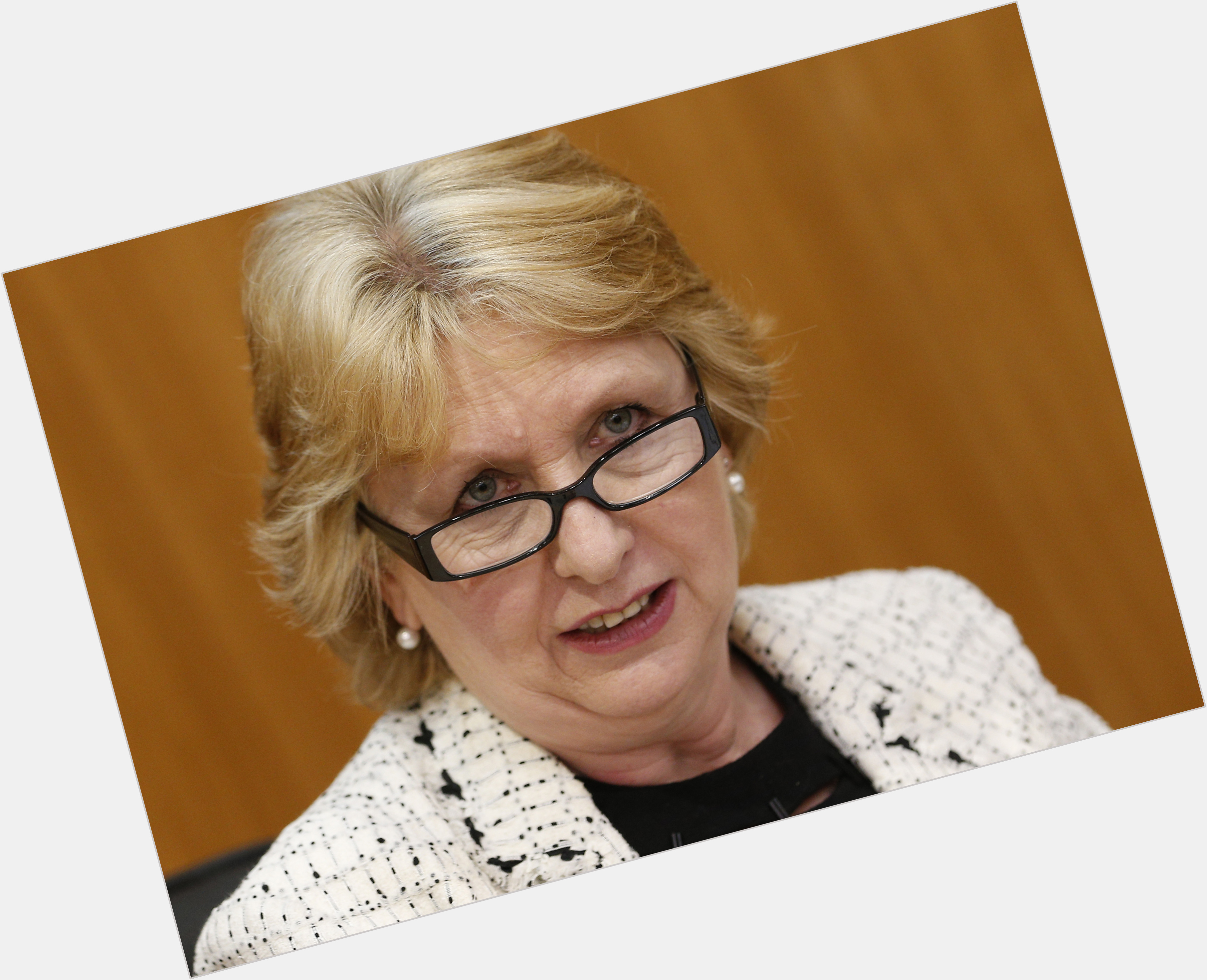 Mary McAleese exclusive hot pic 9