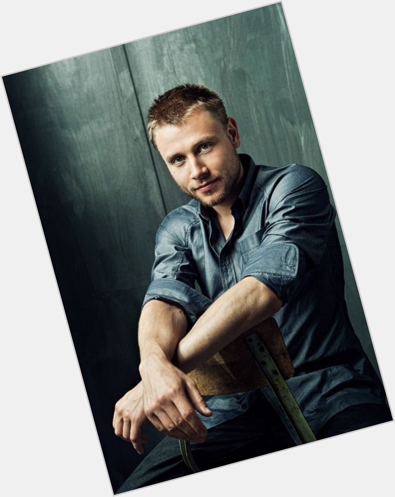Max Riemelt exclusive hot pic 3