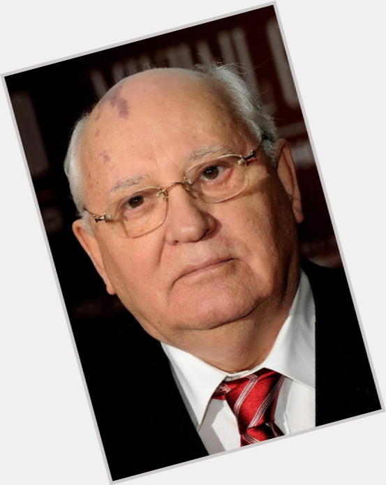 Mikhail Gorbachev young 3
