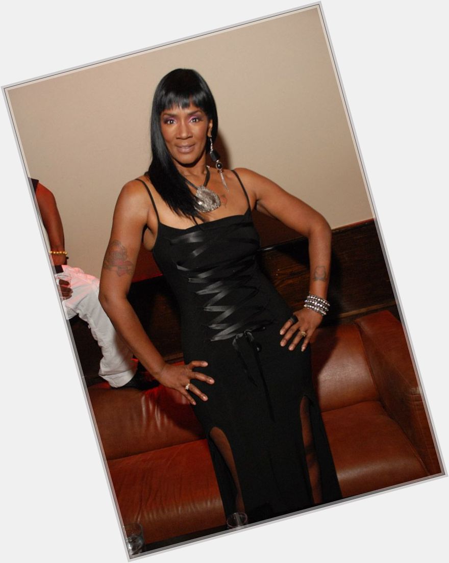 Momma Dee hairstyle 6