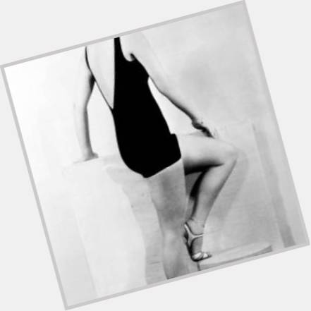 Muriel Evans Slim body,  blonde hair & hairstyles