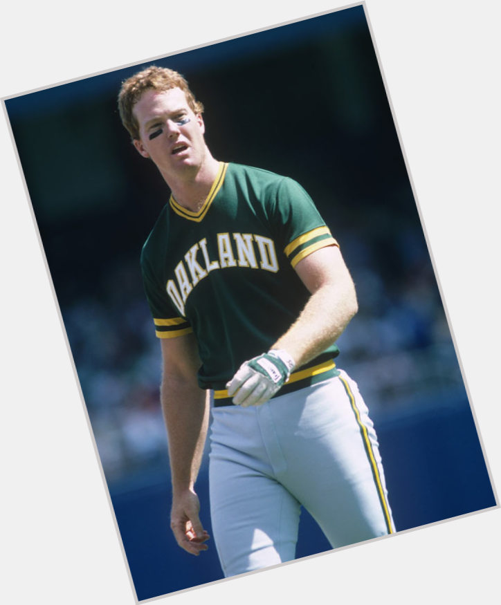 Https://fanpagepress.net/m/M/mark Mcgwire Before And After 0