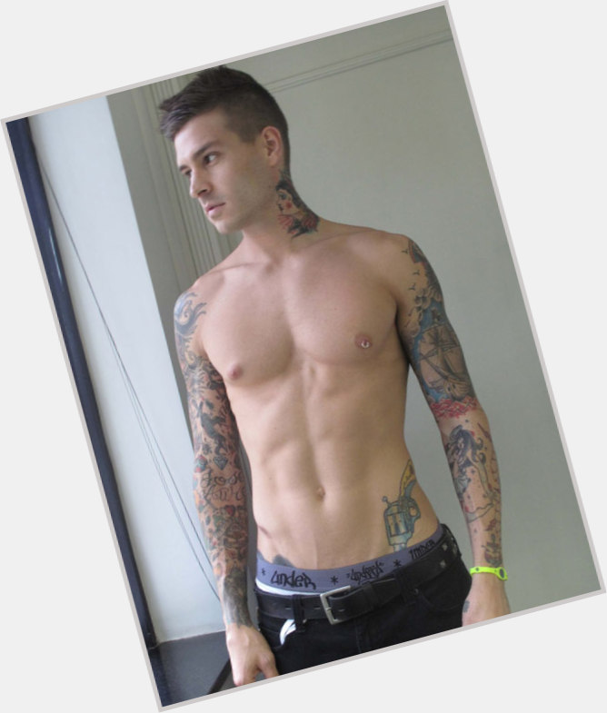 Mateus Verdelho shirtless bikini