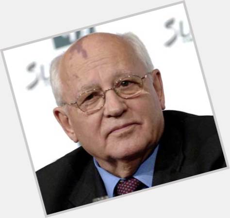 mikhail gorbachev and ronald reagan 1