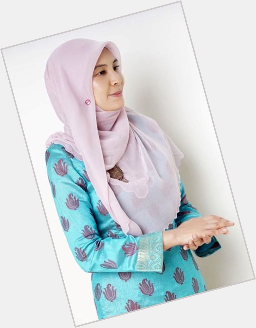 Nurul Izzah Anwar sexy 11