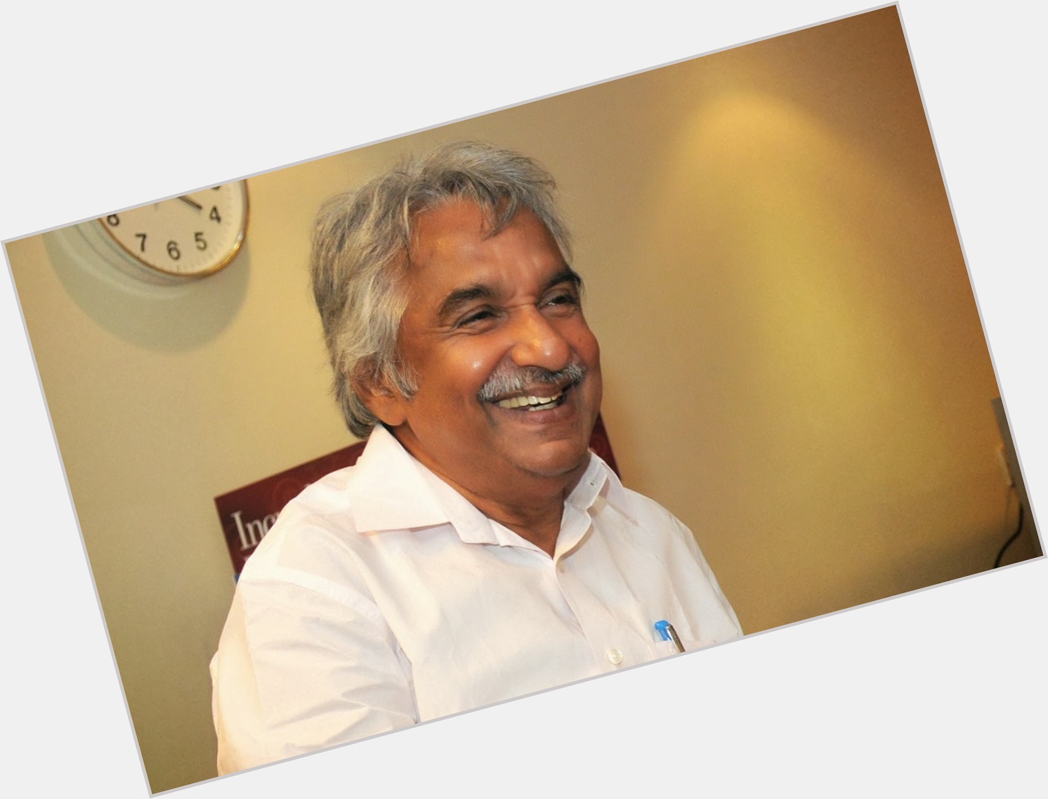Oommen Chandy new pic 1