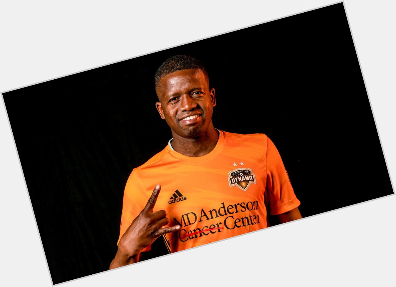 Oscar Boniek Garcia new pic 1