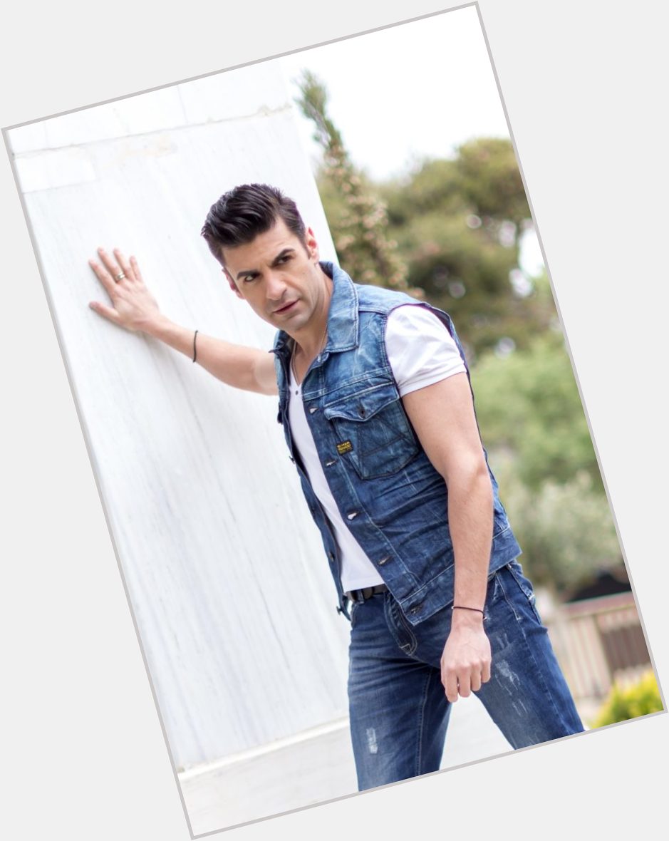 Panayotis Petrakis Athletic body,  light brown hair & hairstyles